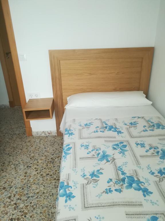 Hostal Paco Pepe Коніль-де-ла-Фронтера Екстер'єр фото